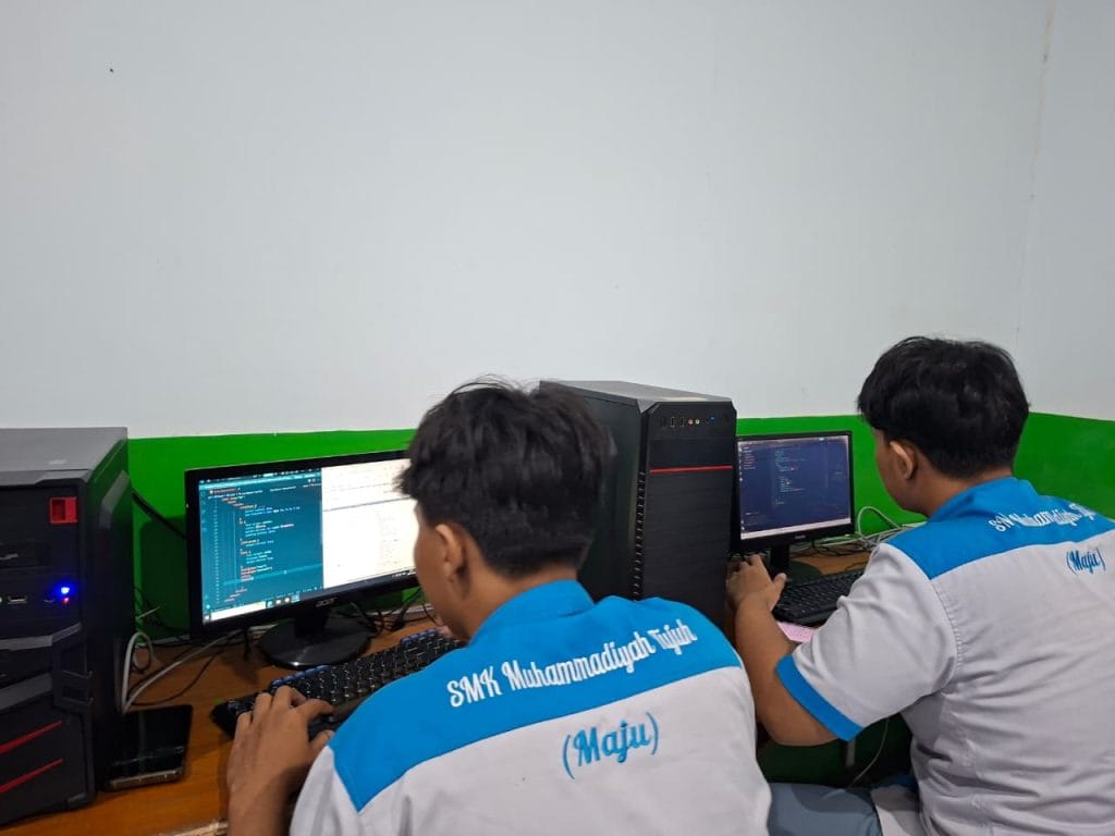 Praktik Koding