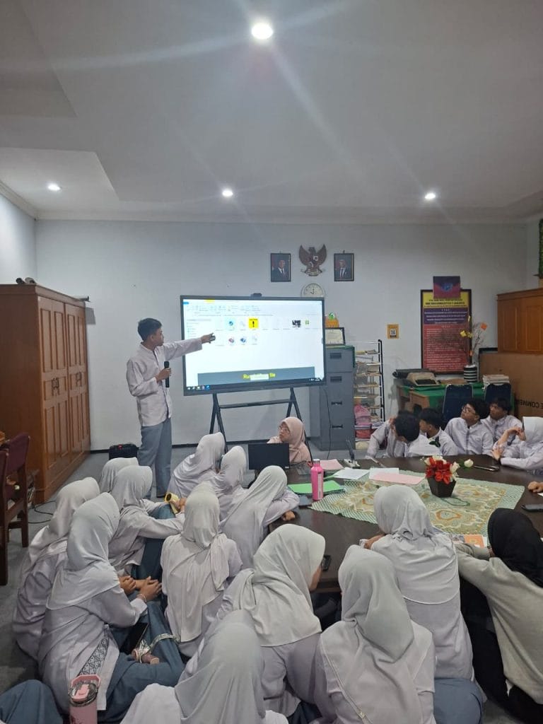Pelatihan Teaching Factory